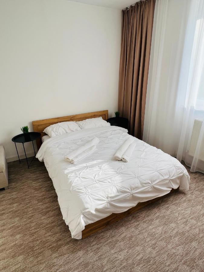 Apartament White One Petroszany Zewnętrze zdjęcie