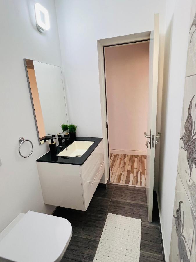 Apartament White One Petroszany Zewnętrze zdjęcie